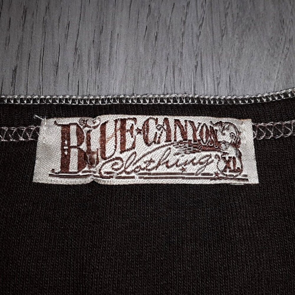 Blue Canyon Clothing - Picture 5 of 5